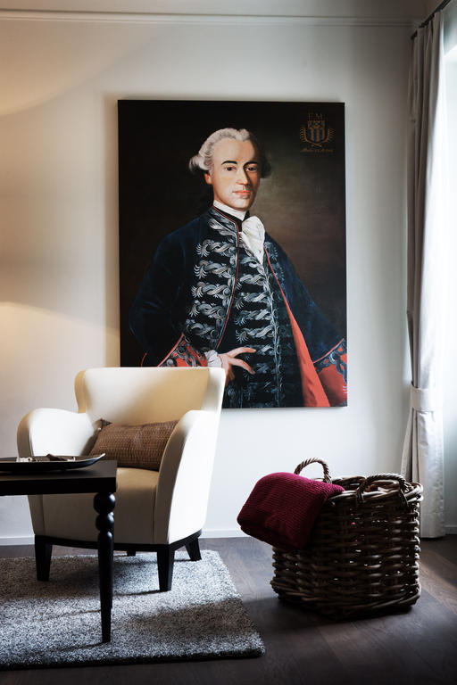 Hotel Schloss Huenigen Konolfingen Extérieur photo